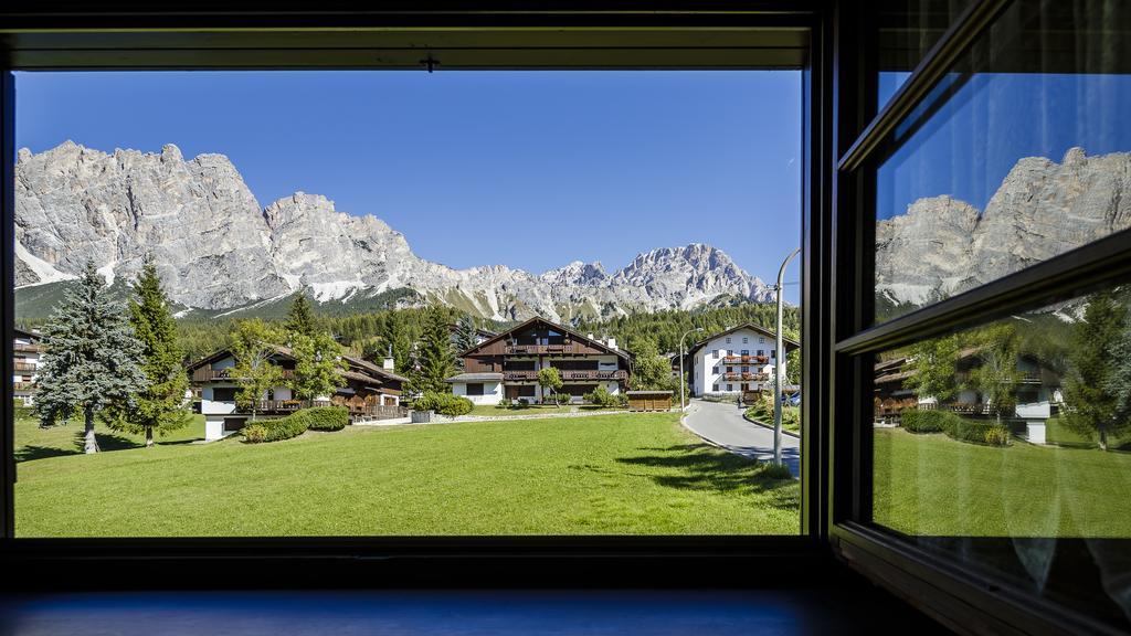 Chalet Verocai - Stayincortina Cortina dʼAmpezzo Exterior foto